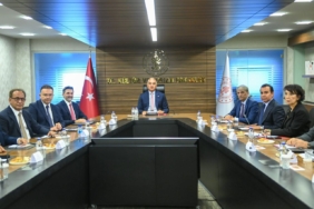 Prof. Dr. Murat Şeker başkanlığındaki HİB yönetimi Ankara'ya çıkarma yaptı